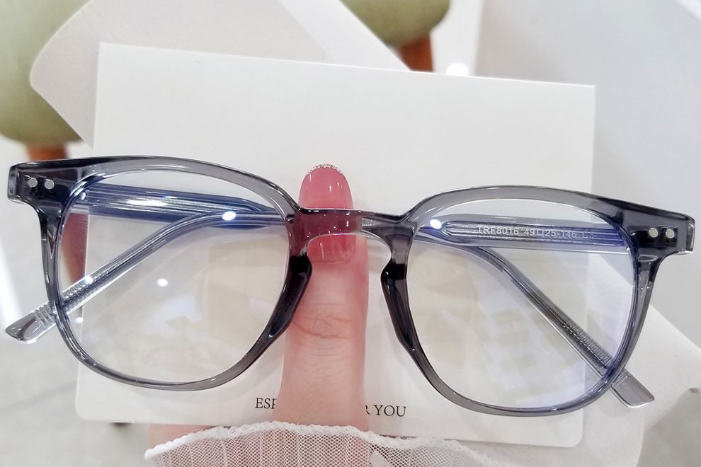 Lunettes rectangulaires grises TR90 #BS0406-0634