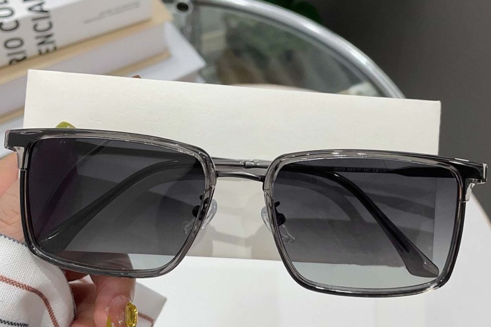 Rectangular Grey Metal Sunglasses #BS0824-0019