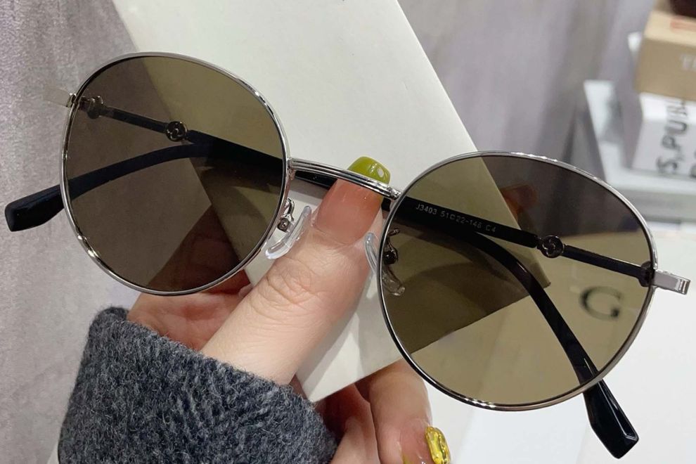 Oval Silver Metal Sunglasses #BS0824-0034