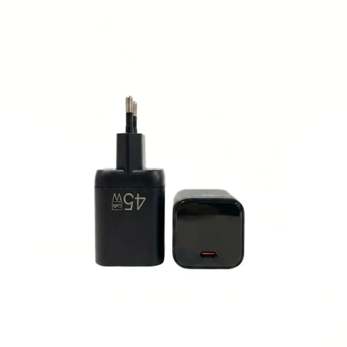 45W GaN Fast Charger with TFT Display and Foldable Plug