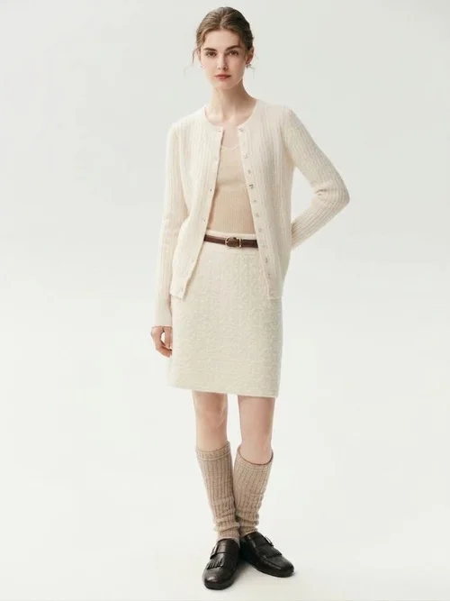 Cashmere Women's Textured Knit Mini A-Line Skirt