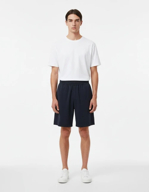 Comfortabele, zeer elastische zomerse sportshorts voor heren met elastische tailleband.