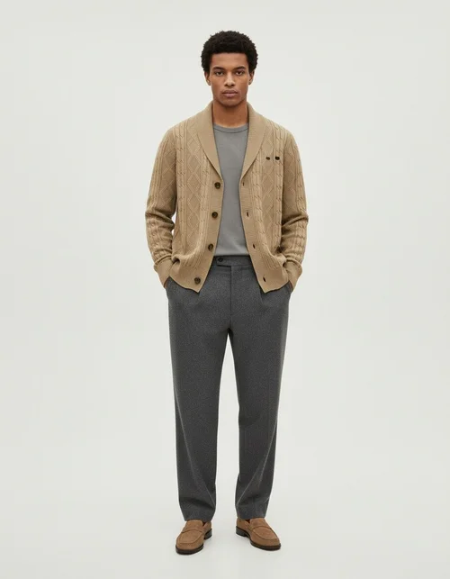 Cardigan da uomo in maglia spessa, vestibilità ampia e con scollo a V, ideale per l'inverno.