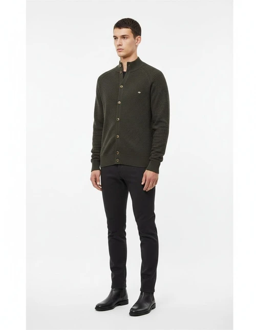 Slim Fit Patchwork Color Block Men's Knit Sweater for Autumn and Winter Casual Wear