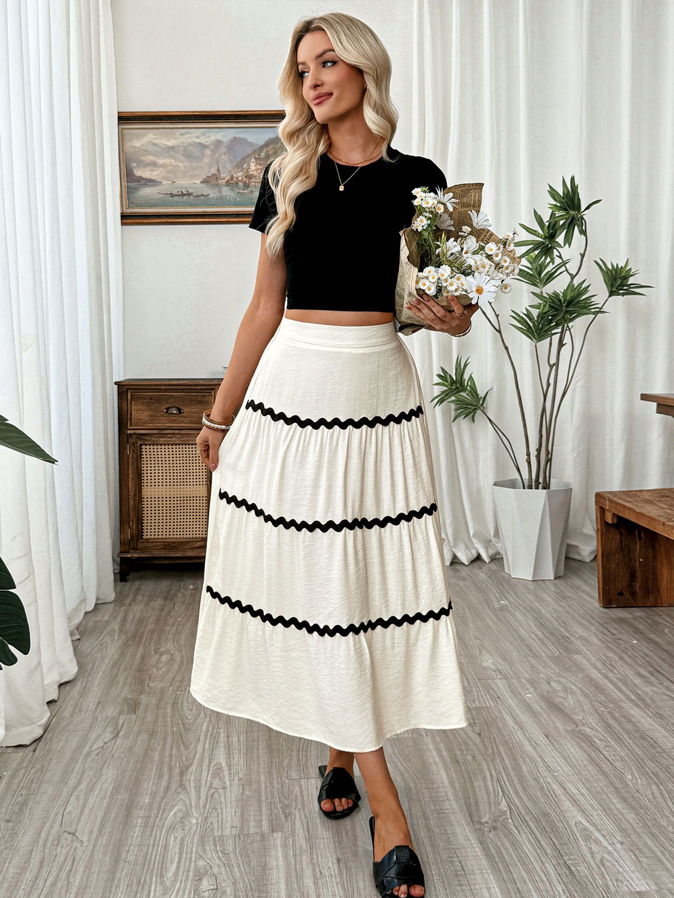 Falda midi bohemia escalonada con ribete ondulado - Blanco roto