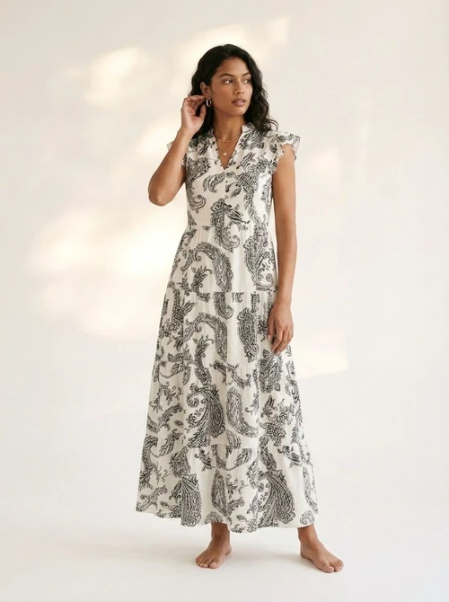 Abito lungo a balze con scollo a V e stampa paisley - Stile estivo boho