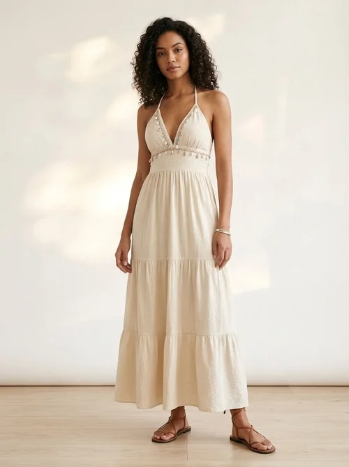 Boho-Maxikleid mit Stufenrock und Muscheldetails