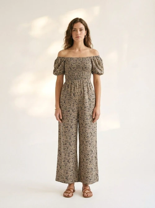 Combinaison pantalon large à smocks et imprimé floral pour femme