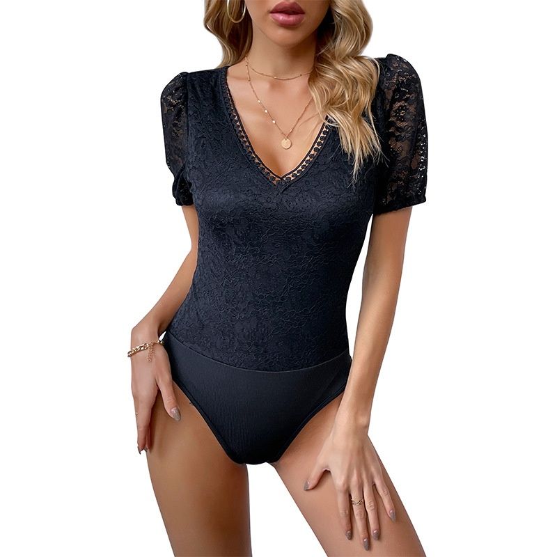 Body de manga corta con escote en V y encaje - Elegante y chic