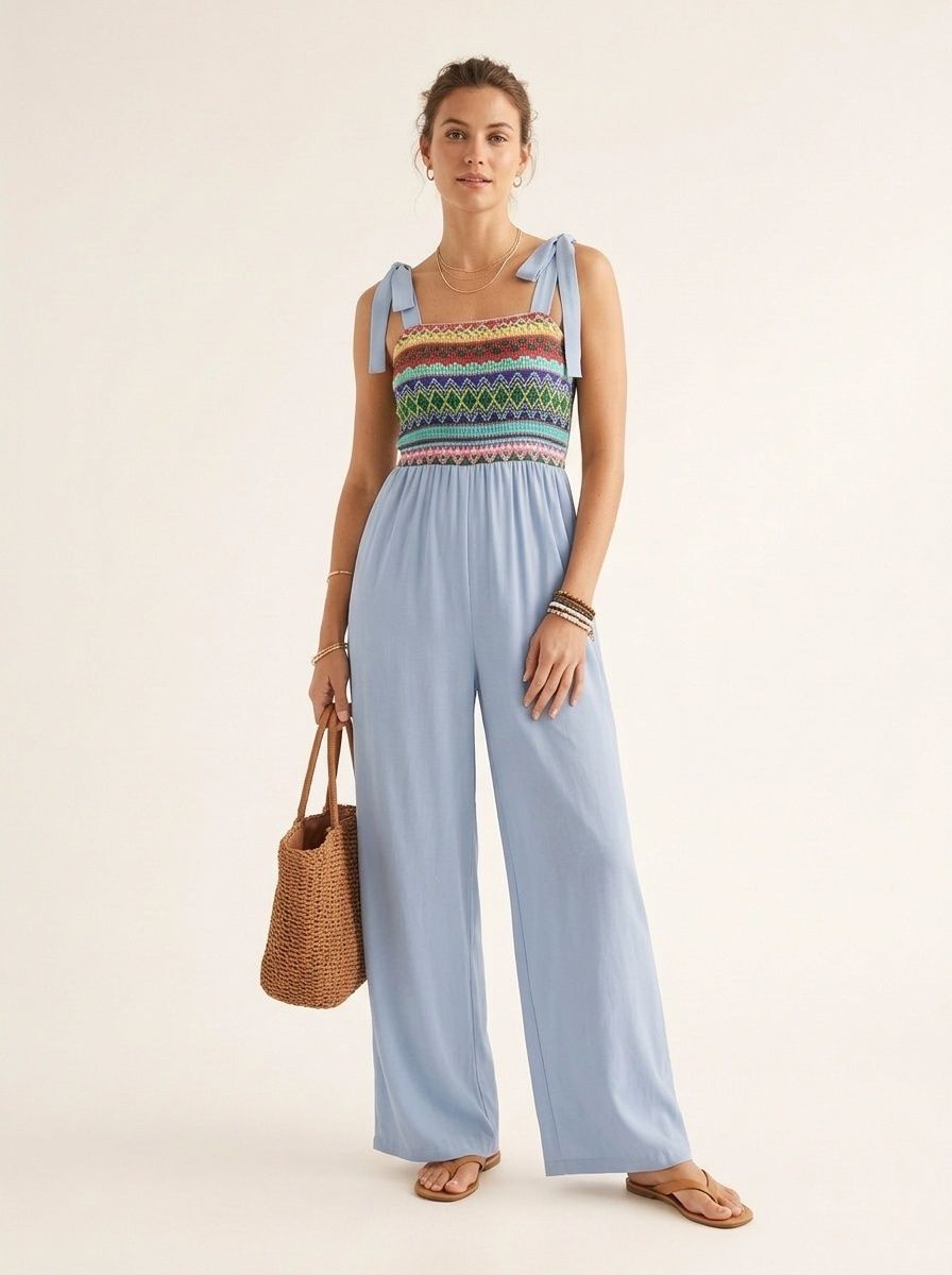 Mono bohemio con top estampado y tirantes anudados y pernera ancha