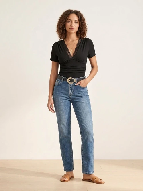 Body à manches courtes et col en V orné de dentelle