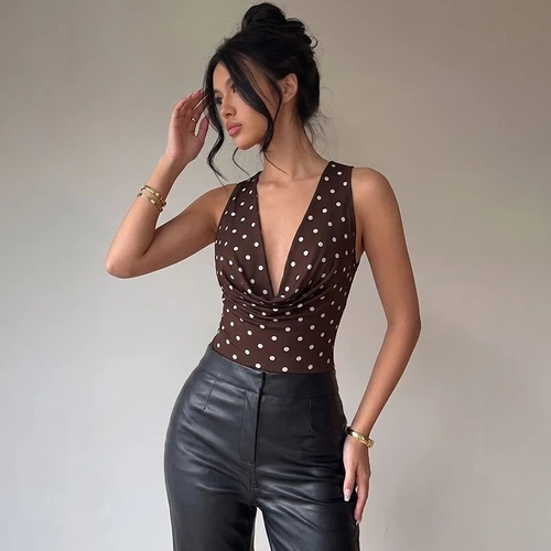 Body sans manches à pois chics et col bénitier