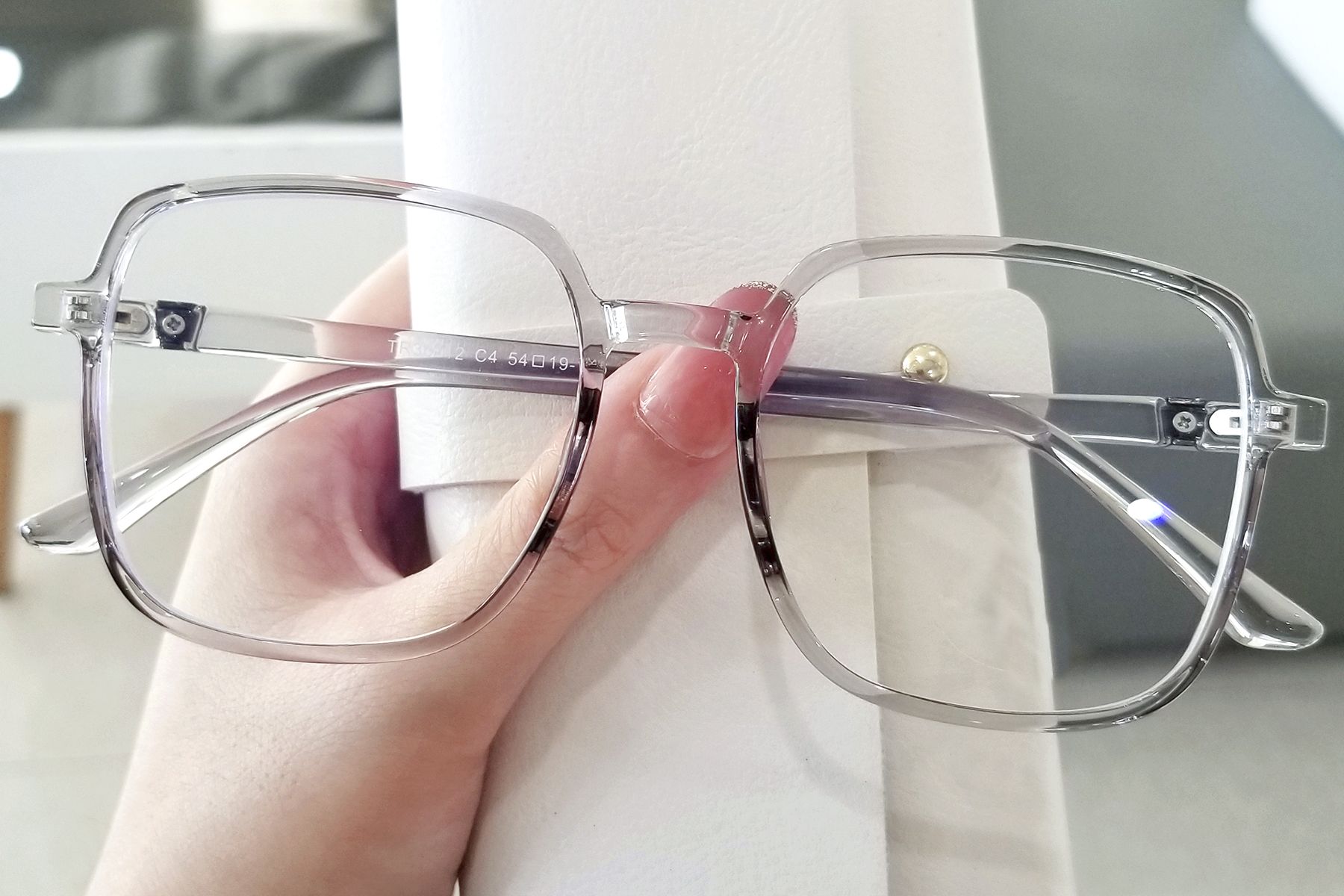 Gafas rectangulares grises TR90 #BS0406-0122