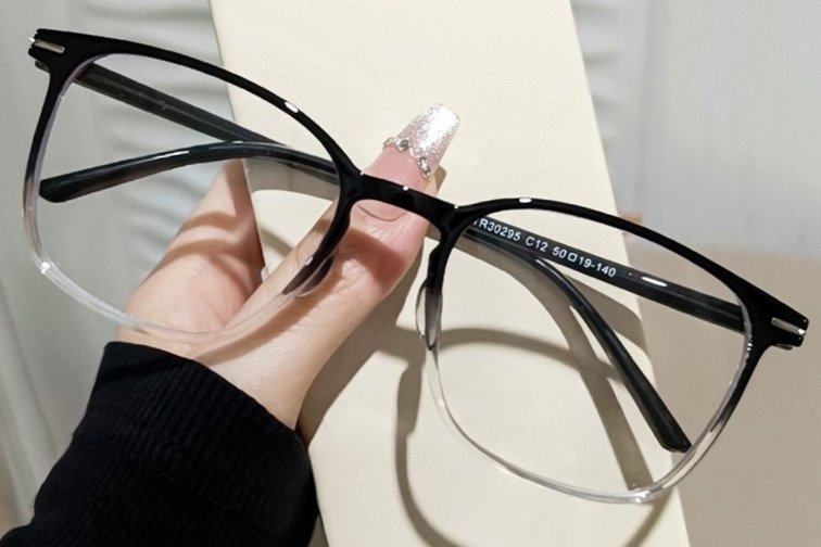 Gafas ovaladas negras TR90 #BS0406-0134