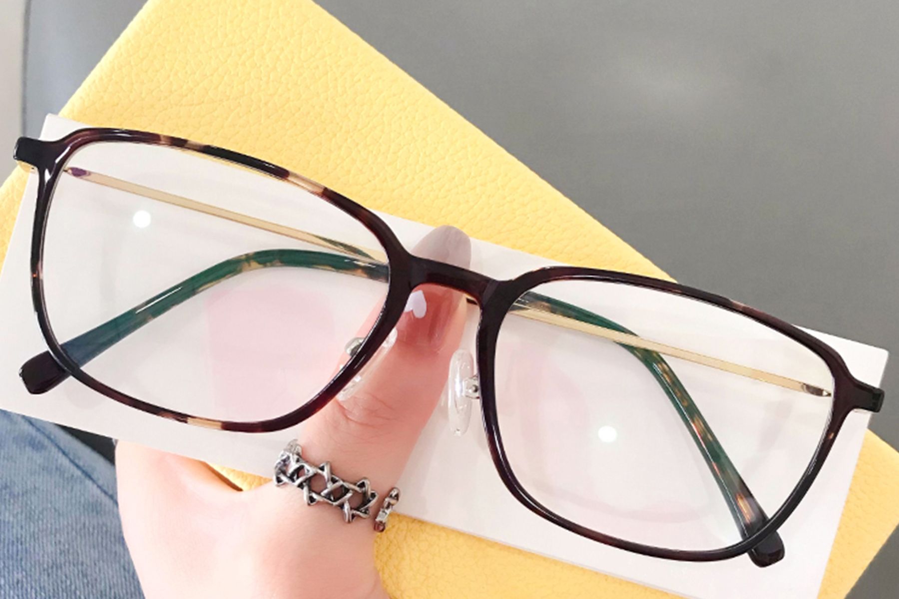 Rectangular Tortoiseshell TR90 Glasses #BS0406-0138