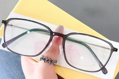 Lunettes rectangulaires grises TR90 #BS0406-0139