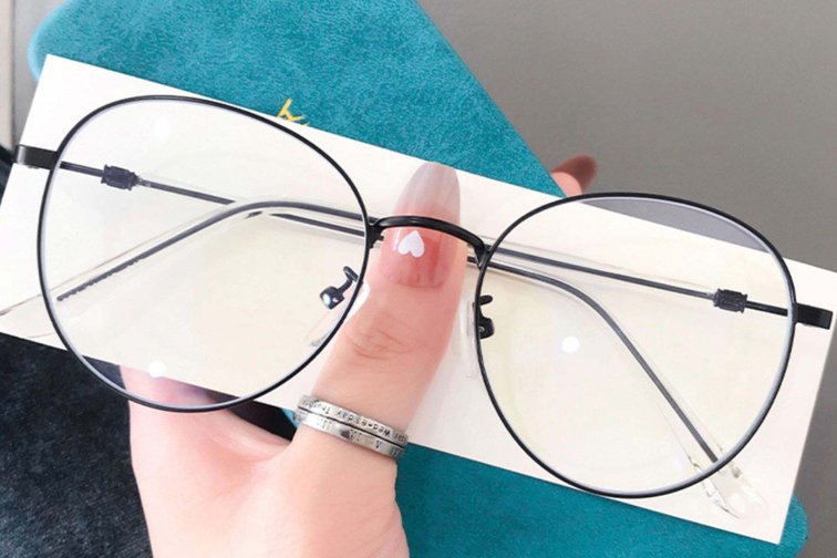 Lunettes ovales en métal noir #BS0406-0163