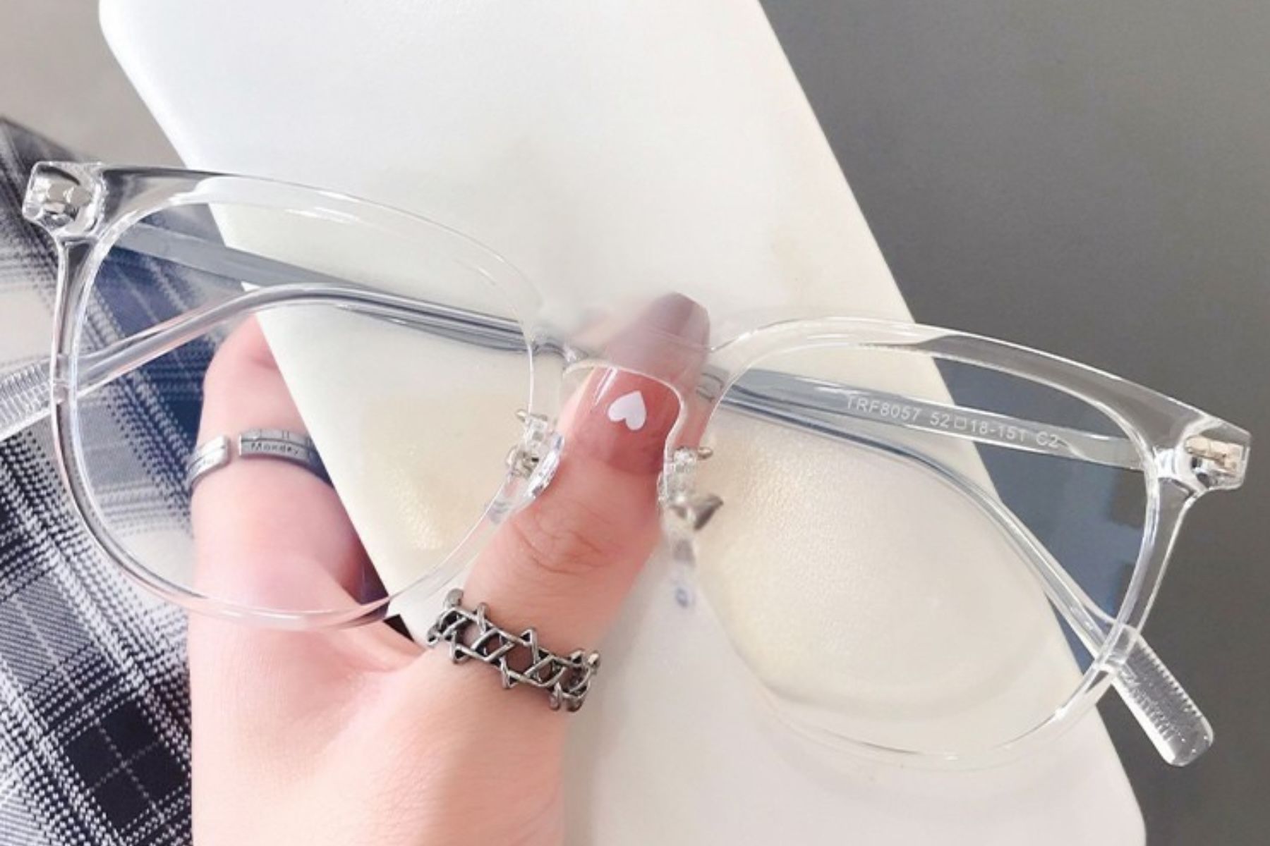 Gafas ovaladas blancas TR90 #BS0406-0265