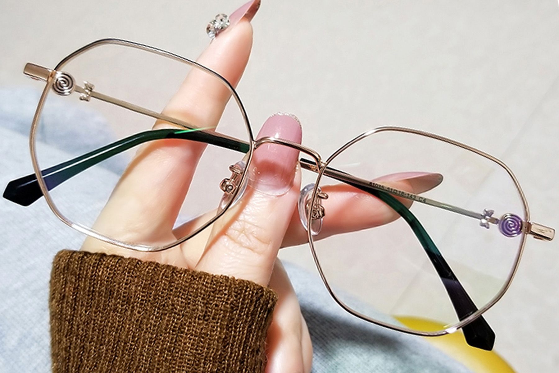 Geometric Pink Metal Glasses #BS0406-0283