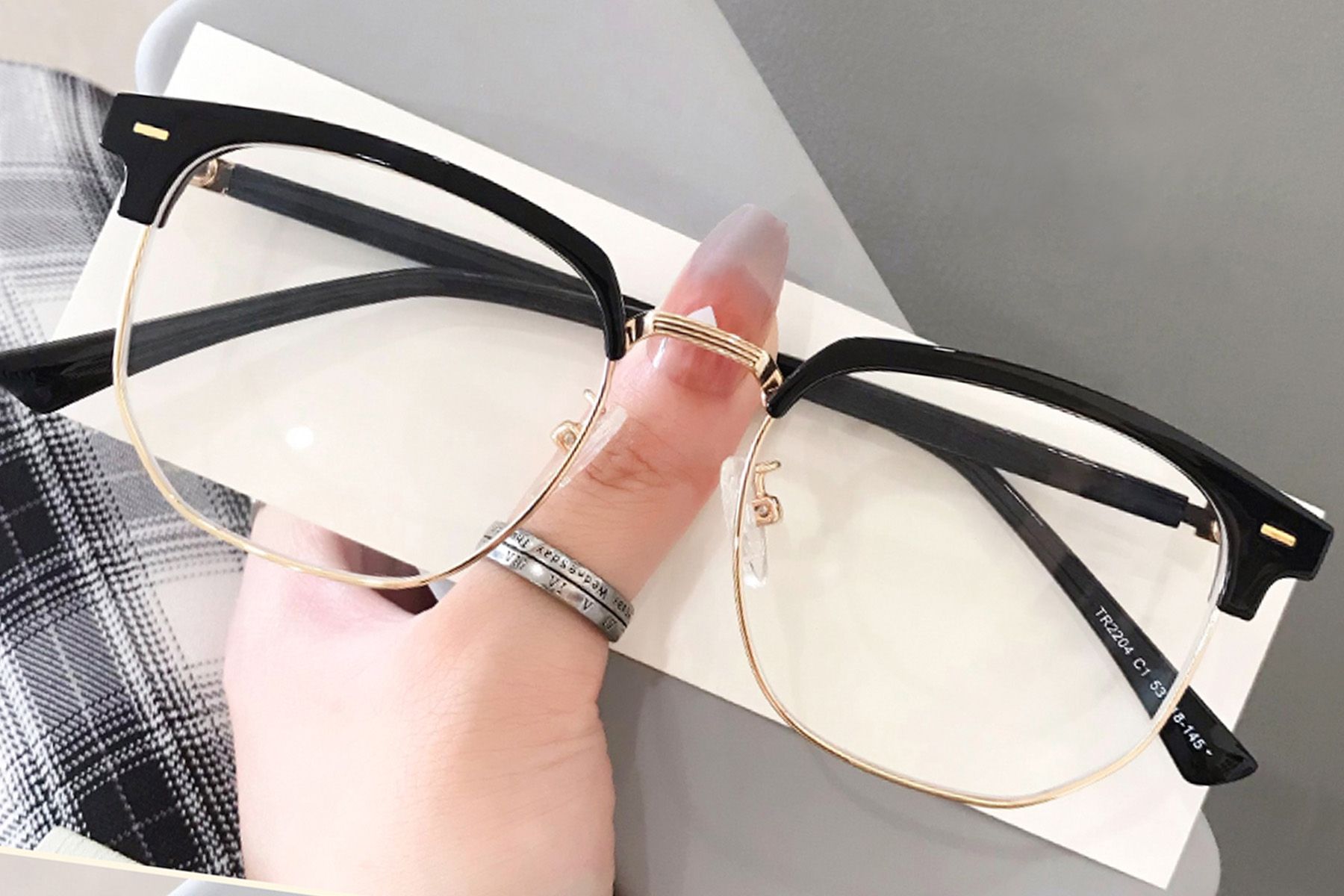 Gafas TR90 doradas semi al aire #BS0406-0604