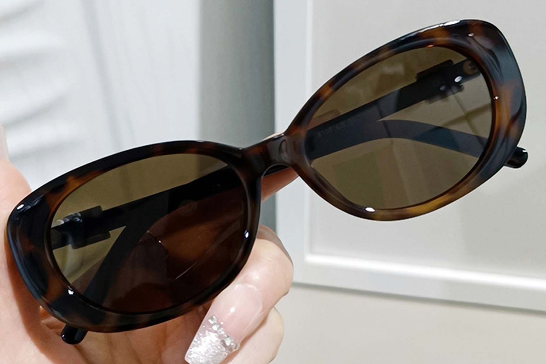 Oval Tortoiseshell TR90 Sunglasses #BS0406-0671