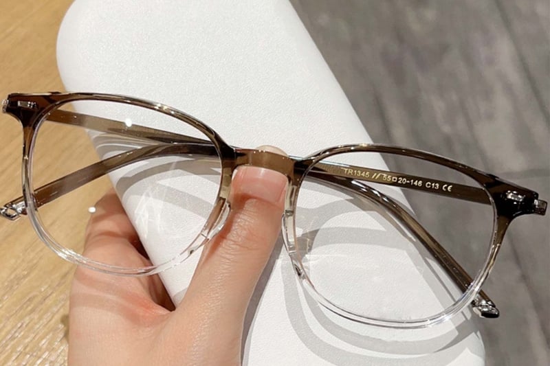 Rechthoekige groene TR90-bril #BS0423-0036