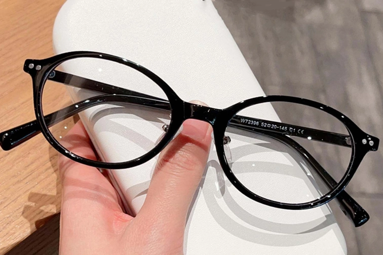 Oval Black TR90 Glasses #BS0423-0048