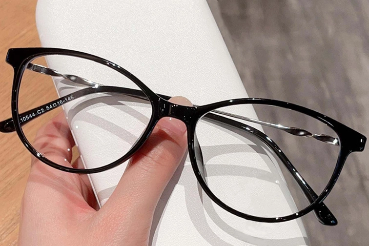 Oval Black TR90 Glasses #BS0423-0072