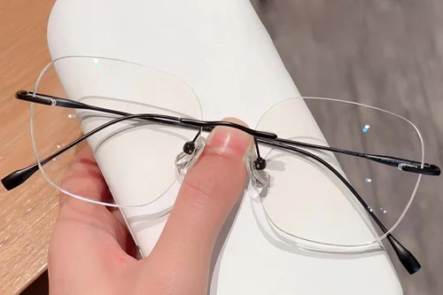 Lunettes invisibles en titane noir #BS0423-0208