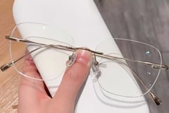 Invisible Golden Titanium Glasses #BS0423-0210