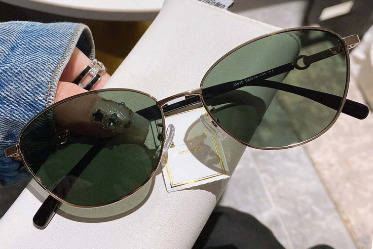 Gafas de sol ovaladas de metal dorado #BS0824-0009