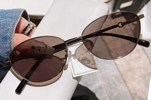 Lunettes de soleil ovales en métal doré #BS0824-0010