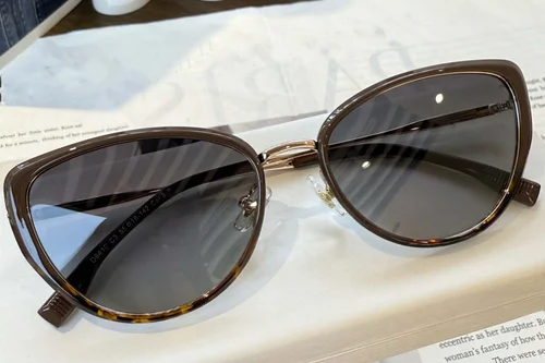Lunettes de soleil papillon écaille de tortue TR90 #BS0824-0027