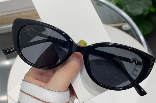 Butterfly Black TR90 Sunglasses #BS0824-0046