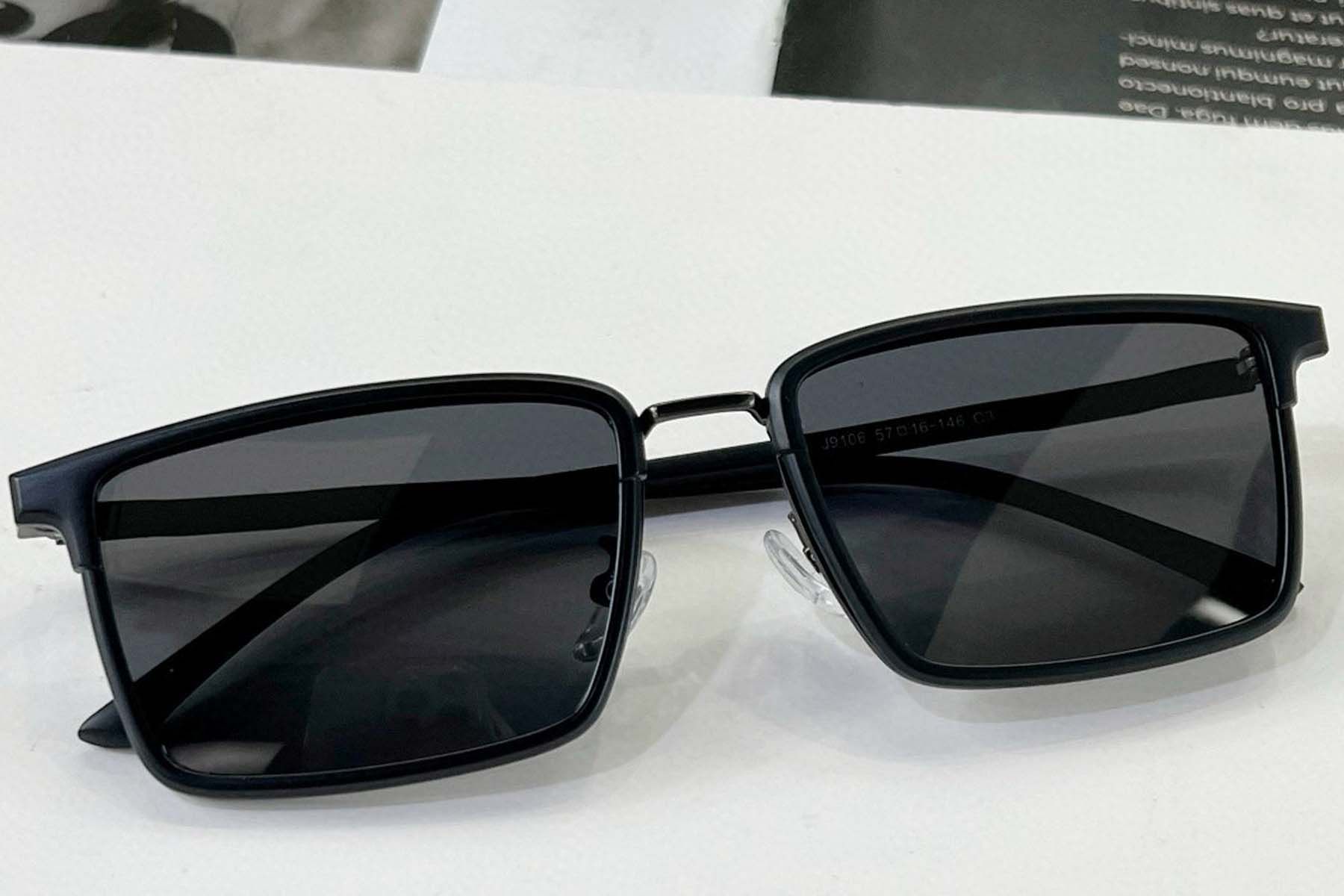Rectangular Black TR90 Sunglasses #BS0824-0058