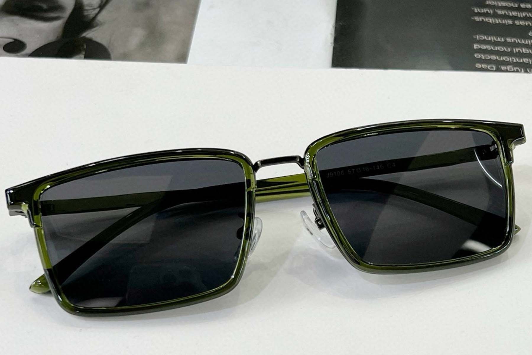 Rectangular Green TR90 Sunglasses #BS0824-0059