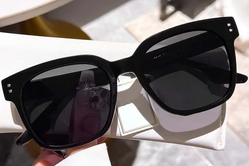 Lunettes de soleil rectangulaires noires TR90 #BS0824-0076