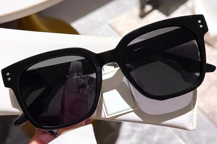 Rectangular Black TR90 Sunglasses #BS0824-0076