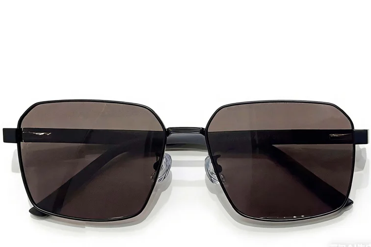 Gafas de sol geométricas de metal negro #BS0824-0274