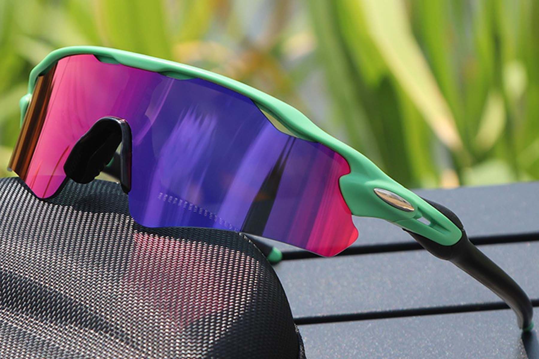 Rectangular Green TR90 Sunglasses #BS1725-0016