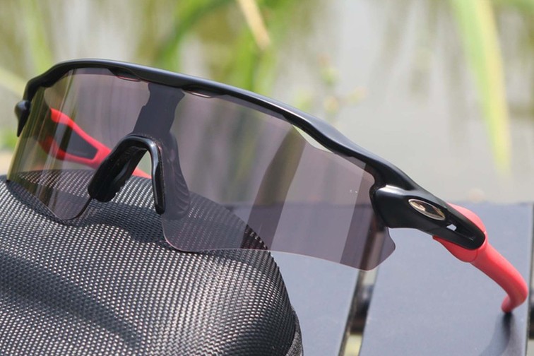 Lunettes de soleil rectangulaires roses TR90 #BS1725-0029