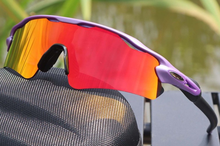 Lunettes de soleil rectangulaires violettes TR90 #BS1725-0046