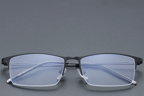 Lunettes semi-cerclées en titane noir #BS1913-0348
