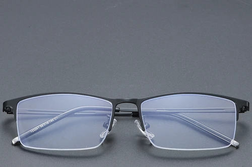 Lunettes semi-cerclées en titane noir #BS1913-0348