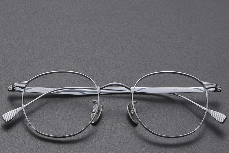 Lunettes ovales en titane argenté #BS1913-0352