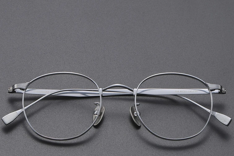 Oval Silver Titanium Glasses #BS1913-0352