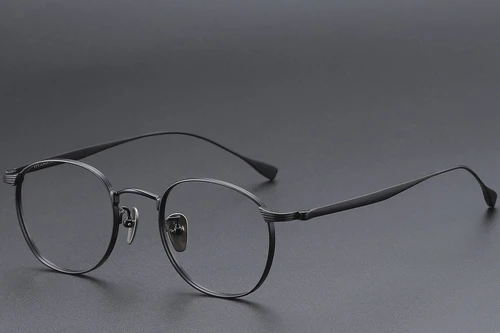 Gafas ovaladas de titanio negro #BS1913-0353