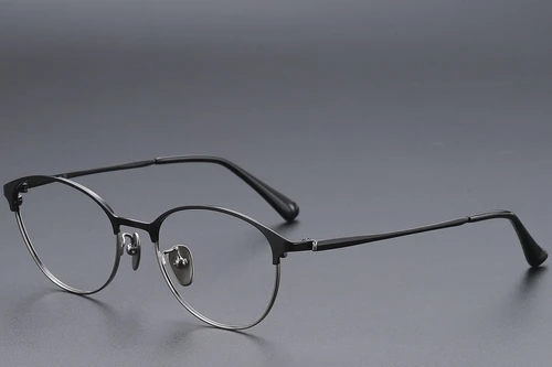 Ovale schwarze Titanbrille #BS1913-0369