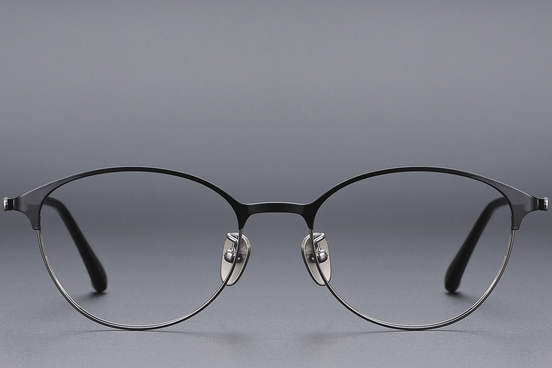 Oval Black Titanium Glasses #BS1913-0369