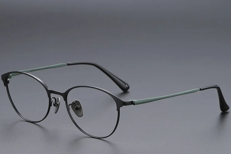 Oval Black Titanium Glasses #BS1913-0370